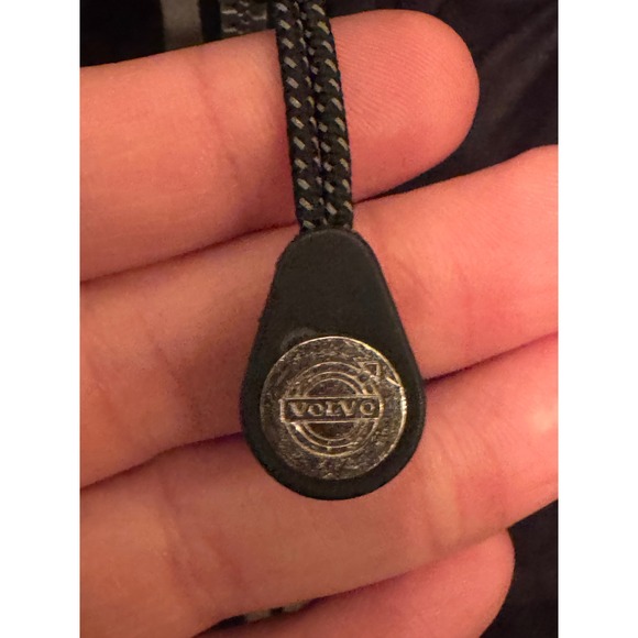 Volvo Official Merchandise Black Hooded Jacket Men's XS Designed in Sweden - Picture 3 of 4